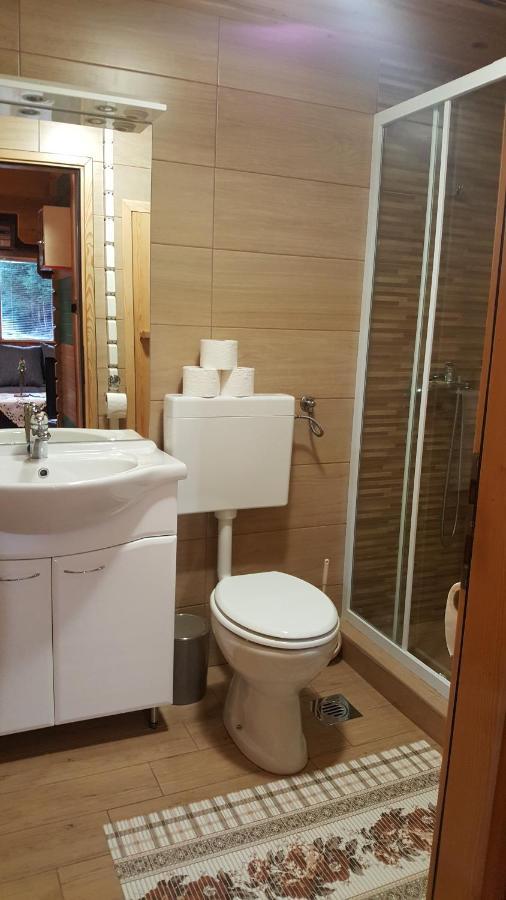 לוצ'ה Holiday Home Prdelanca מראה חיצוני תמונה